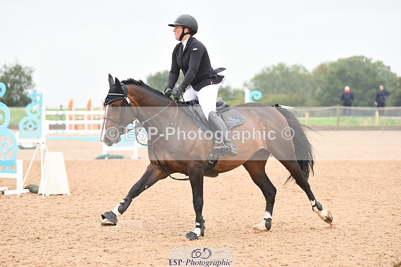 230916A-104338-03891 - Cls 14 Snr Foxhunter