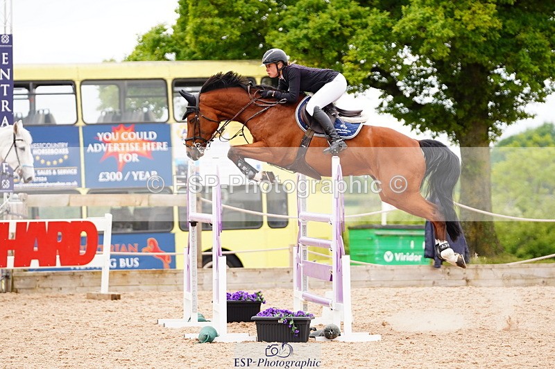 240524A-125554-03680 - Cls 16 Snr 1.20m Open