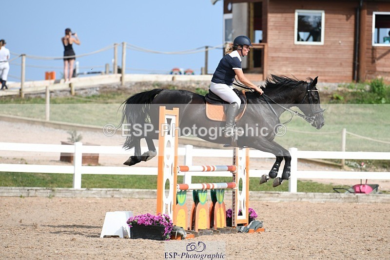 250725-164337-03998 - Cls 10 1.05m Amateur Quali