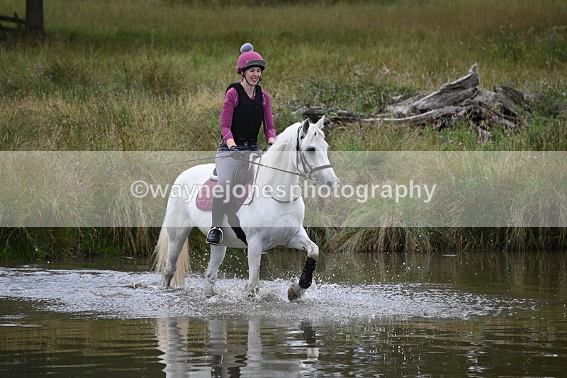 WJ7_3168 - Time at Water 12:15 to 12:50