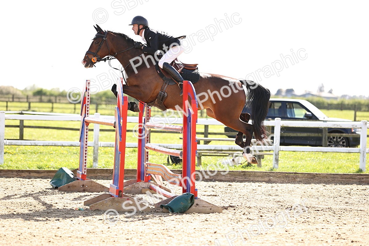 SBM_004965 - Class 19 - Senior Foxhunter - 1.20m