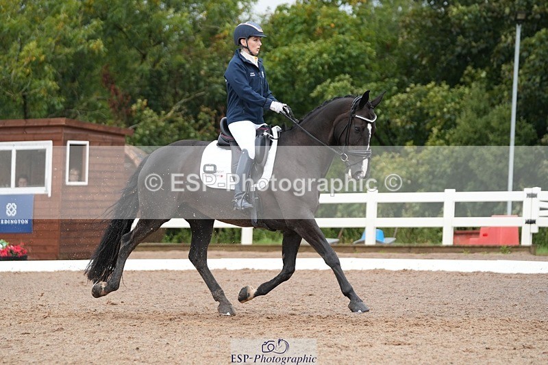 250907-105957-05945 - 039-Claire.RandallUndeclared