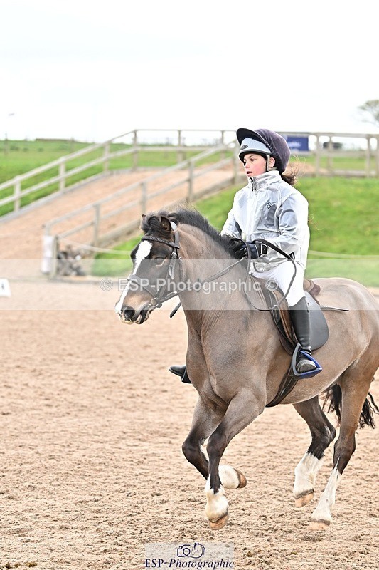 250414-103438-00147 - 80cm Round 1