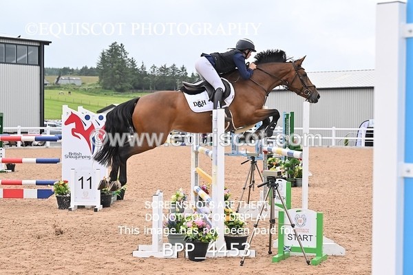 BPP_4453 - CLASS 5 WED Redpost Equestrian Senior Foxhunter/1.20m Open