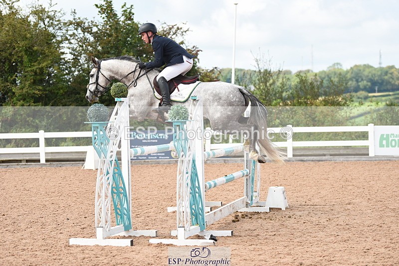 230902A-123654-01072 - Cls 9 1.10m Amateur Quali