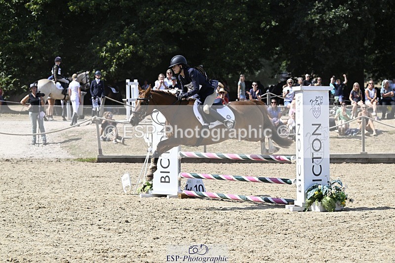 250823A-133856-30548 - PC70 Jump Off