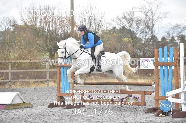 JAC_1776 - 80cm Snr Open, National AE Scottish & Aintree Qualifier