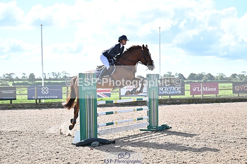 250924-124643-00268 - Cls 4 Newcomers and 1.10m Open