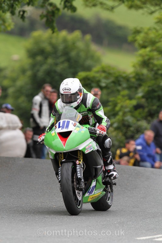 Kiaran Hankin Kawasaki / Khhire - Monster Energy Supersport Race 2