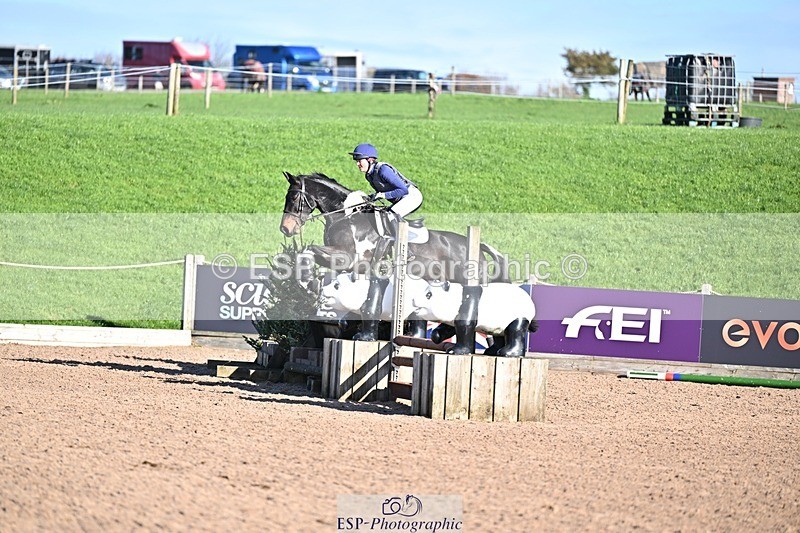 251102-110749-00246 - 80cm