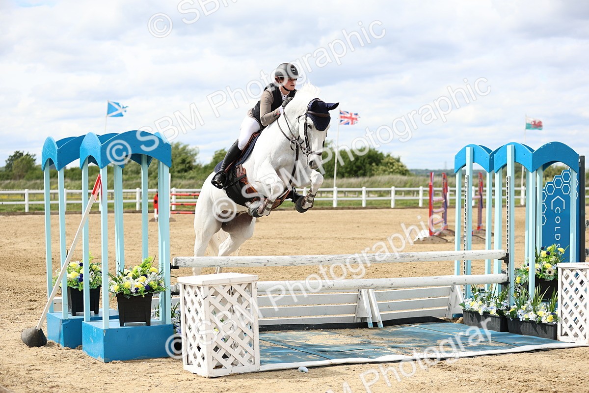 SBM_001423 - Class 5 - Senior Foxhunter - 1.20m