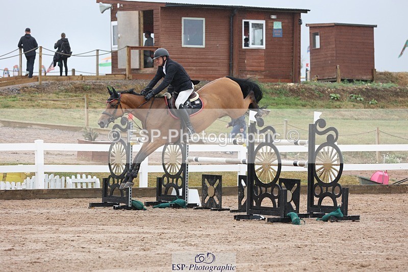 250717-150822-06278 - Cls 1, 3 Star Small Tour 14.30 to End