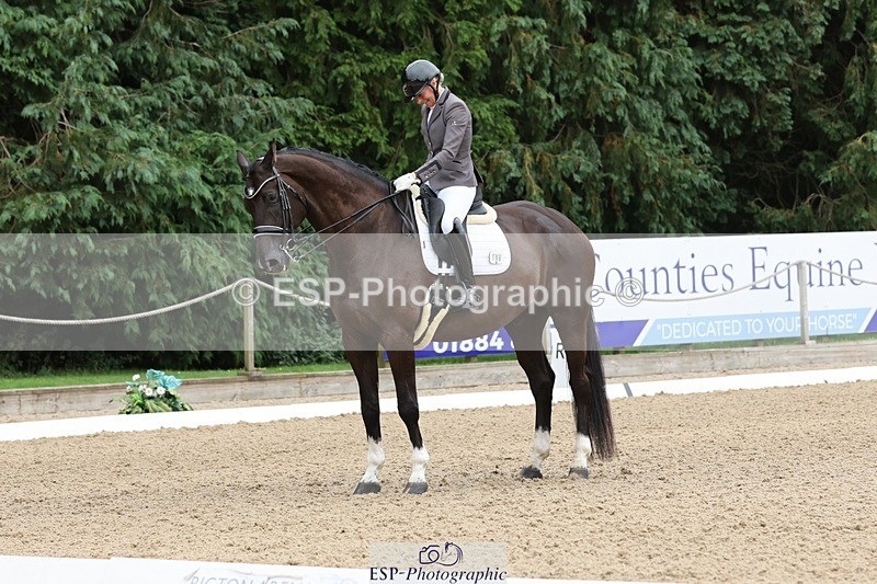 240810-113008-03067 - 198-Lucy.Baker-Last.Dancer