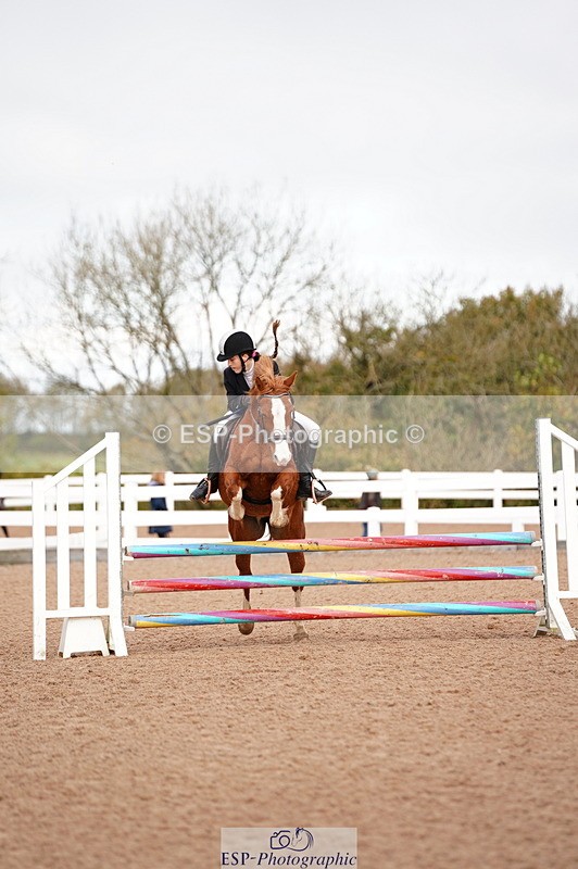 241027A-101256-02038 - SUN Cls 4 Pony British Novice and 80cm