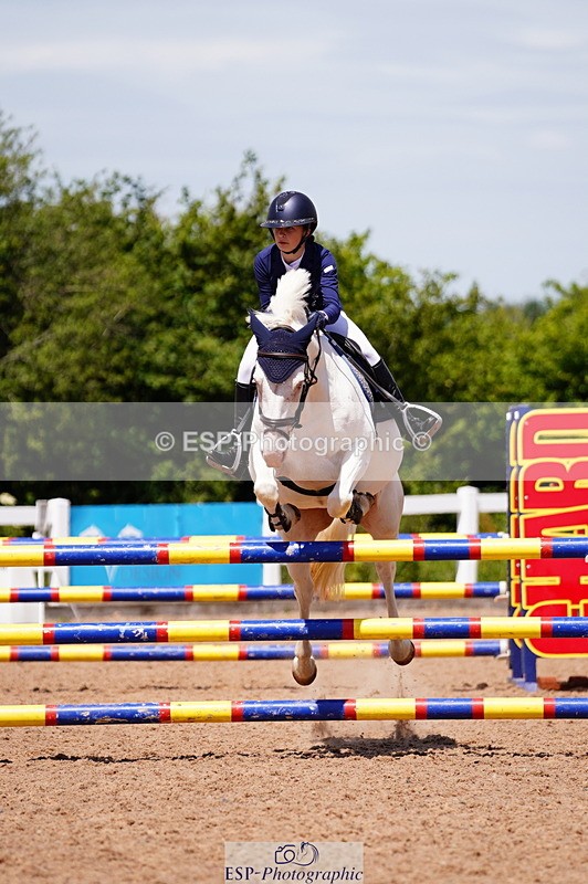 240629A-122358-05313 - Cls 18 Newcomers and 1m Open