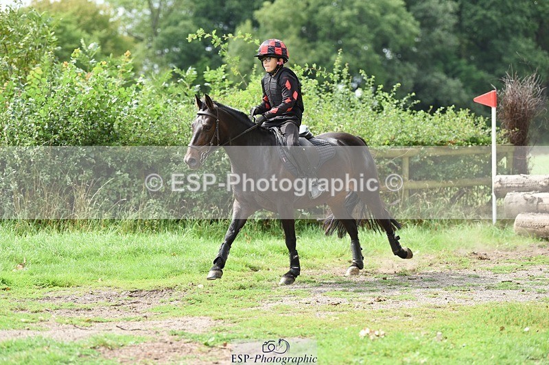 230817-153004-02379 - Kay's 2nd Group - XC