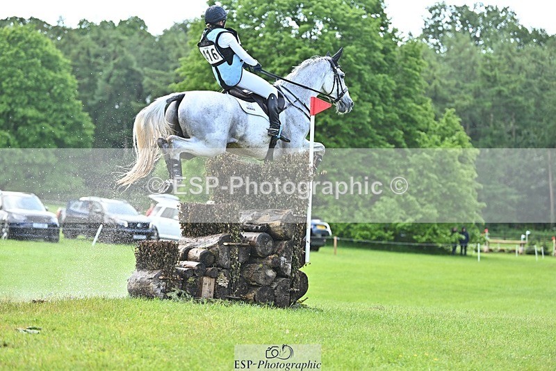 240526-111105-20415 - 416-CRISTAL_FONTAINE-Kitty_King