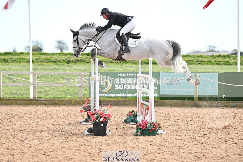 240418A-144614-04531 - Cls 9, 2 Star Big Tour 1.40m