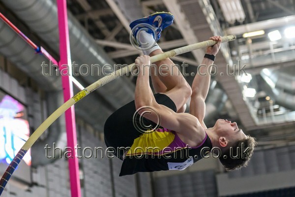 CombiMast25-916315 - Field Male Set Three