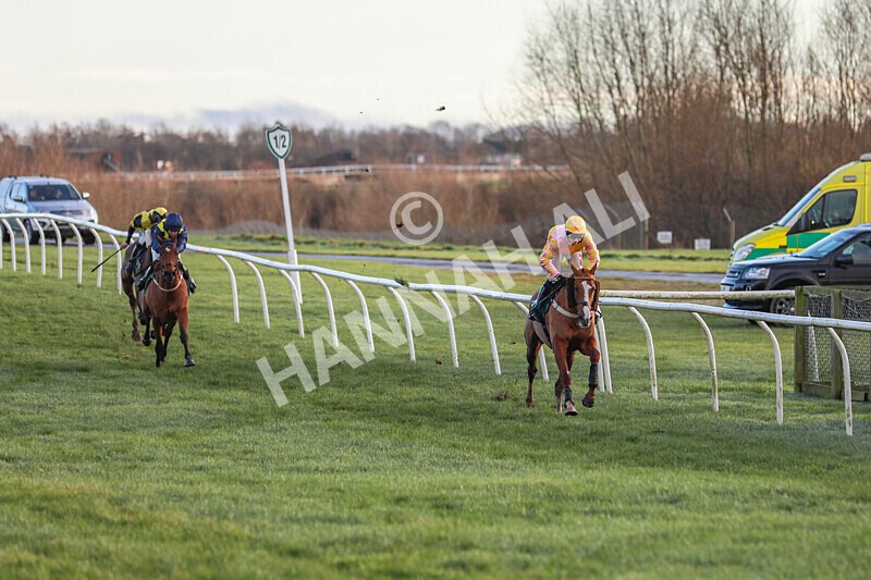 281224-Race 3-Pescatorius-1433 - Race 3