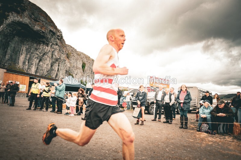DSCF6962 - Kilnsey Crag race