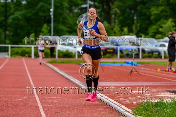 ComMast25-929710 - Track Female Set One