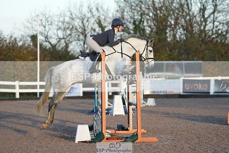 251108-080810-01729 - Cls 8 Clear Round