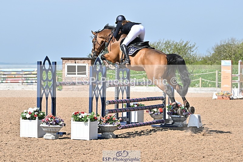 240509A-105021-01009 - Cls 8 Foxhunter