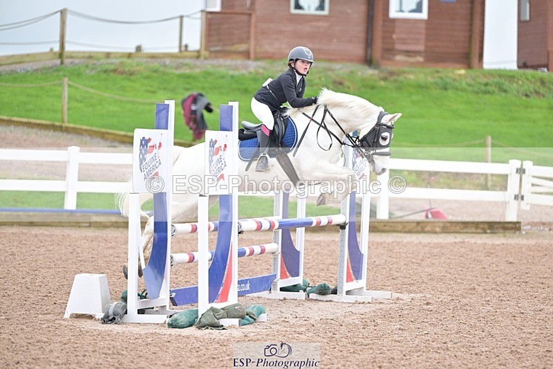 251116-113739-01256 - Cls 5 Pony Discovery and 90cm Open