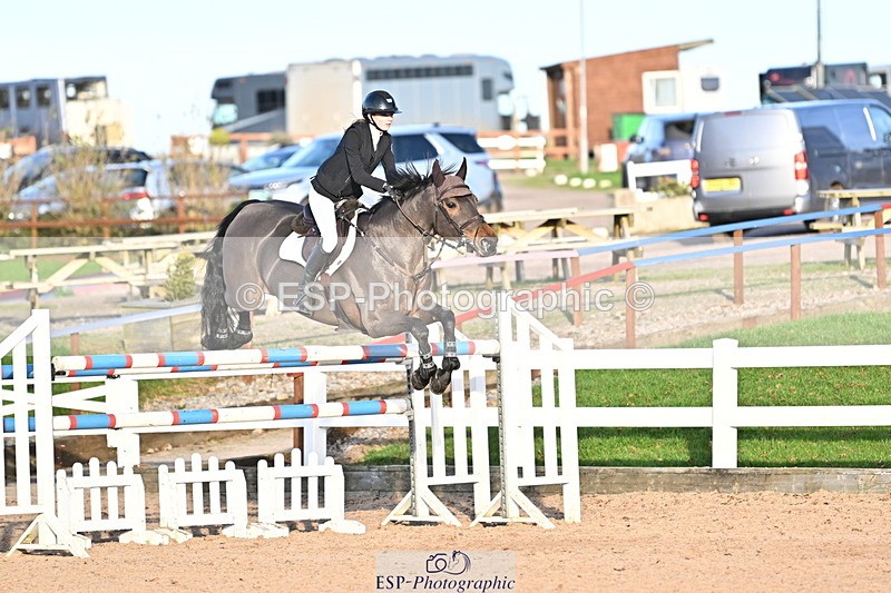 241113A-145353-00952 - Cls 06A&B Nat 1.30m & 1.40m Open