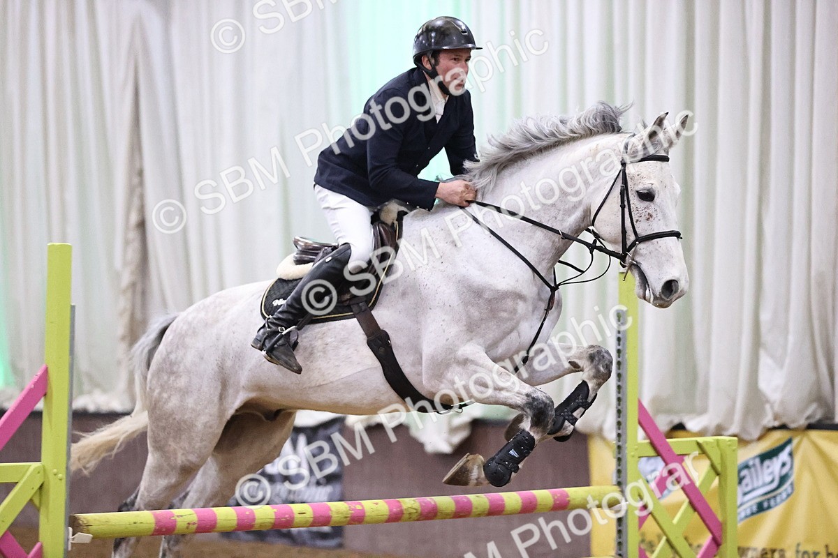 SBM_001883 - Class 10 - Senior Newcomers - 1.10m