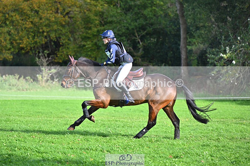 241025-124456-08310 - 108-Xanthe.Baylis-MONBEG.BY.MAGIC