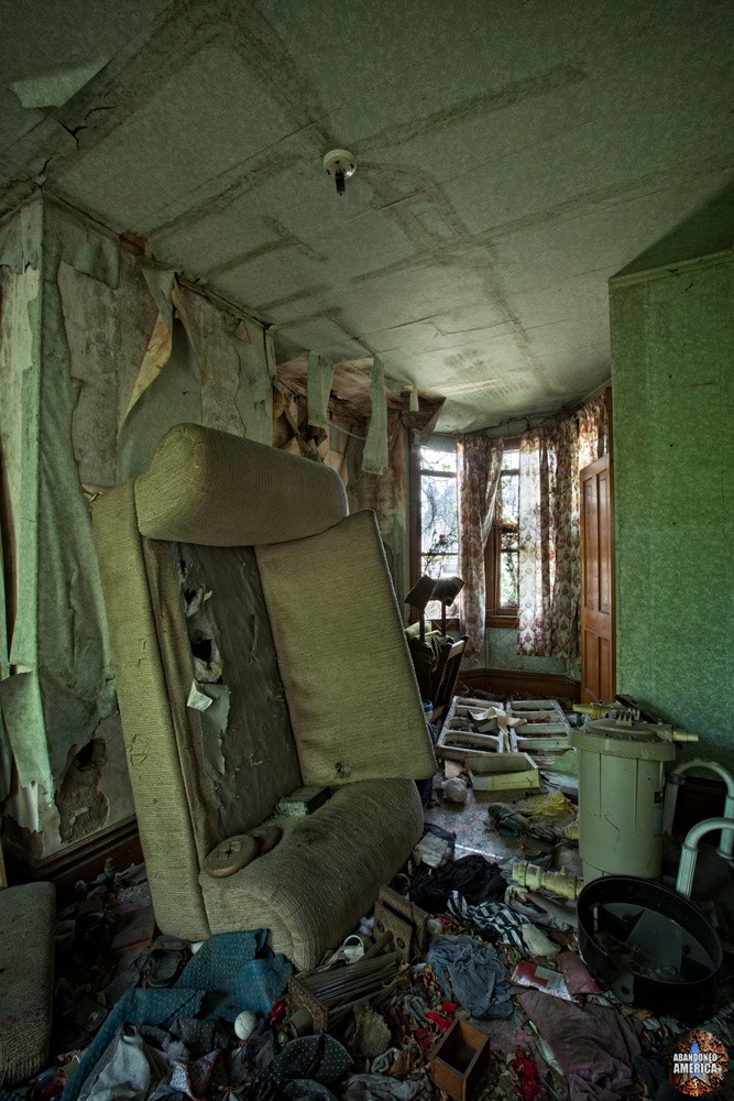 Abandoned Western Pennsylvania Home | Improper Couch Placement - Abandoned Houses and Homes