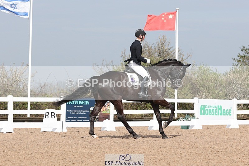 250404-112316-04943 - 093+097-Jennifer.Charleston+Gijs.Van.Vooren