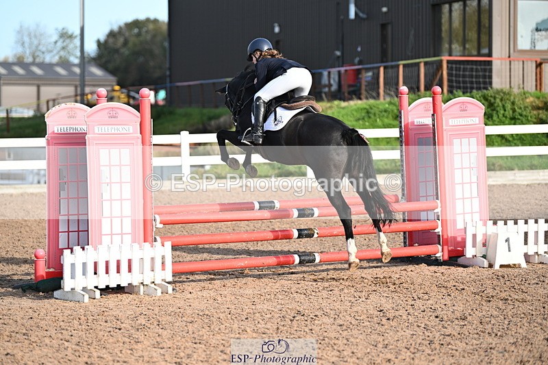 241026A-105901-00256 - SAT Cls 5 Pony British Novice and 80cm