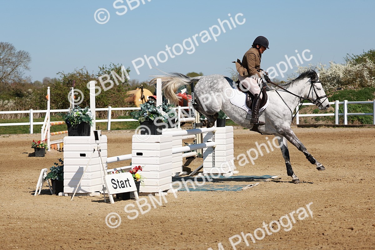 SBM_004654 - Class 17 - Senior Newcomers - 1.10m