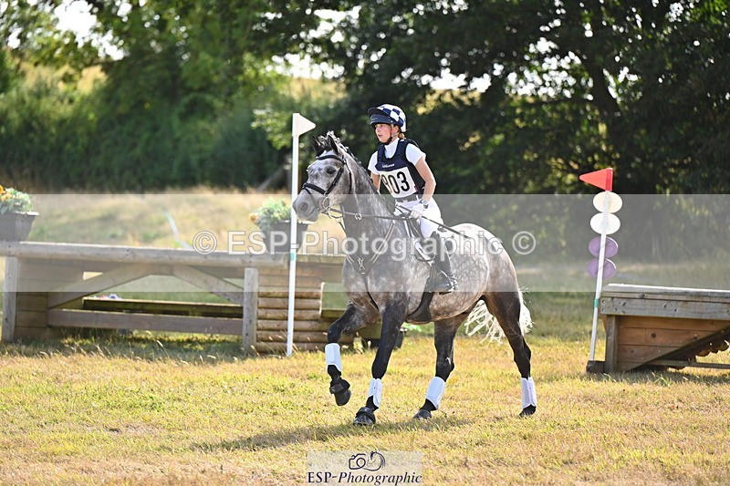 250803A-165353-16875 - R-803-Harriet.Tilling-DAROG'S.DANCER