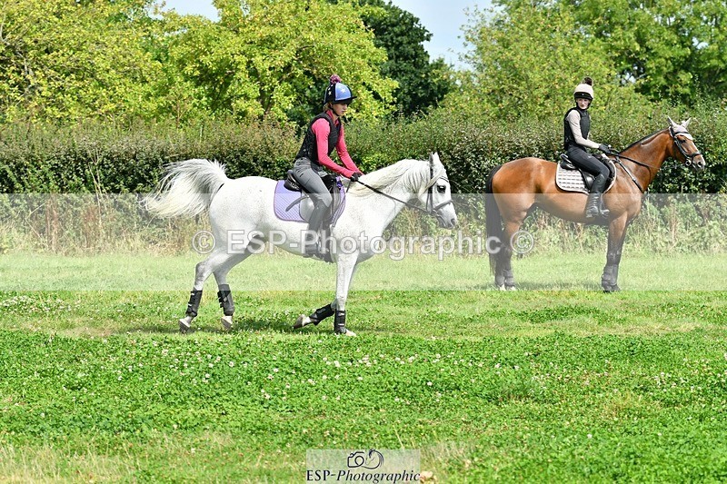 230817-140723-01160 - Theo's 1st Group - XC