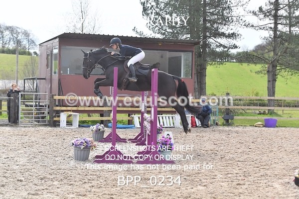 BPP_0234 - CLASS 2 FRI Senior BritiNovice/ 90cm Open