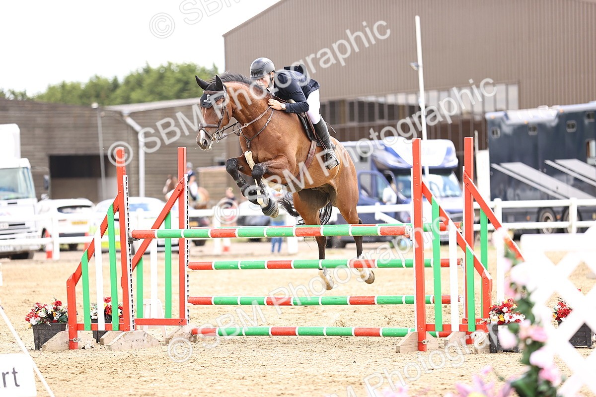 SBM_003724 - Class 22 - Senior Foxhunter 1.20m