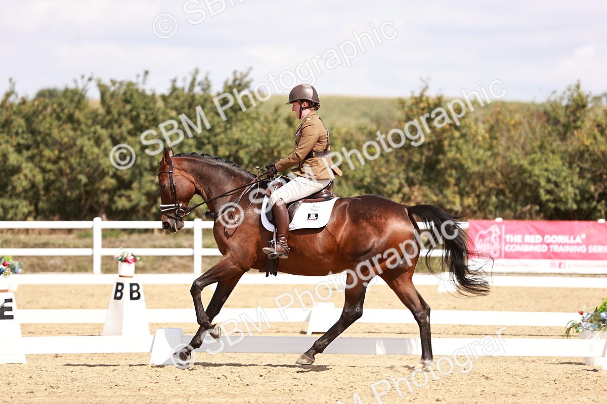 SBM_018427 - Class 17 - Novice 6