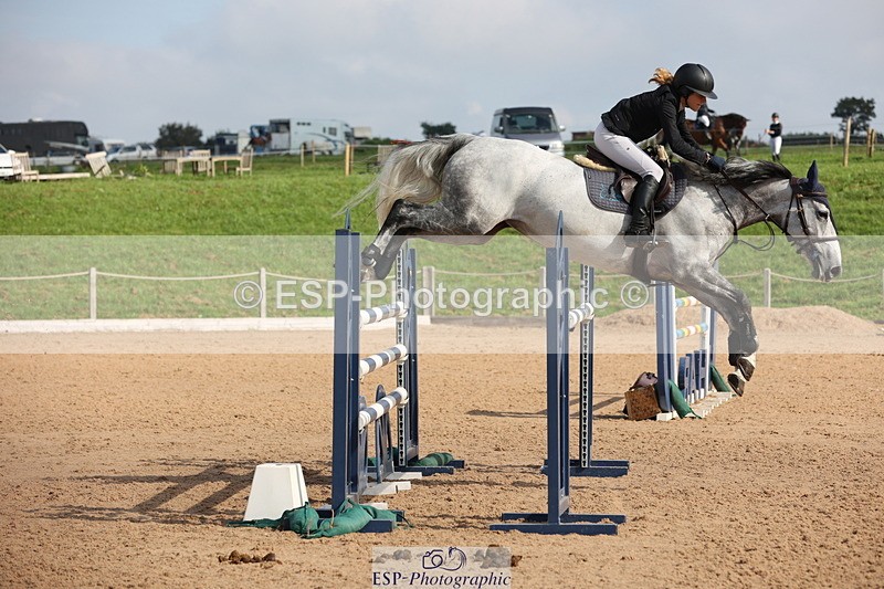 230915A-113208-01781 - Cls 2 Snr Foxhunter