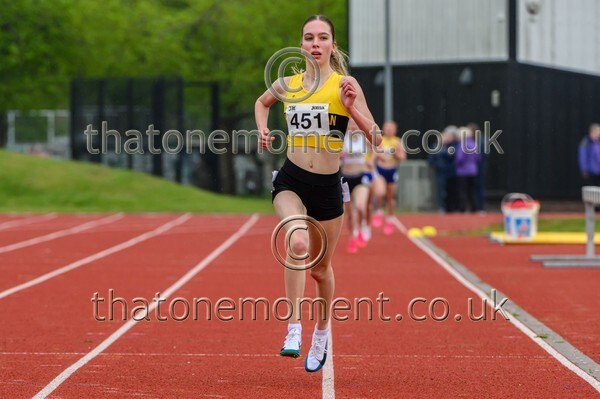 Opener25-925475 - Track Female