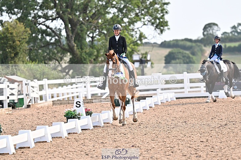 250816-161708-06376 - Saturday 4pm Presentations