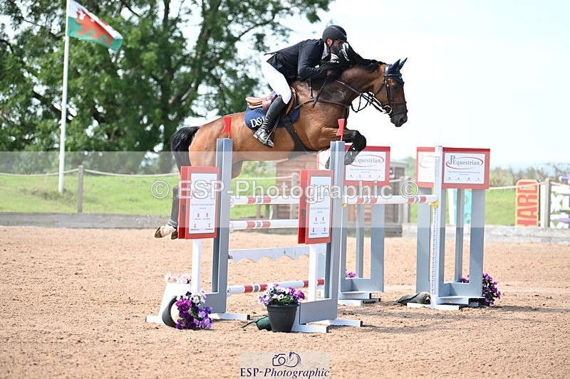 240718A-115140-04895 - Cls 1, 3 Star Small Tour 1.35m