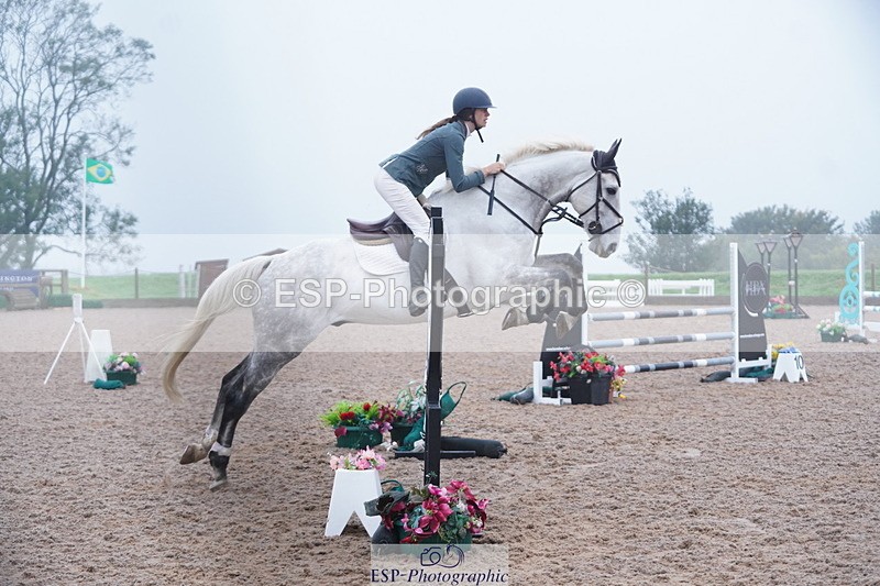 241006A-090244-05317 - Cls 15 A&B Brit Nov & 90 Open