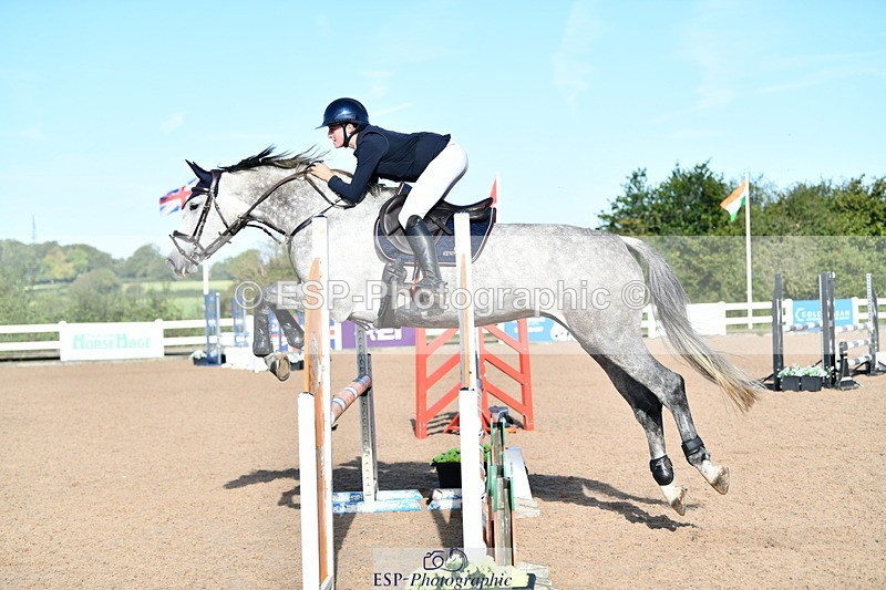 240913A-093358-02961 - Cls 20 Snr British Novice and 90cm Open