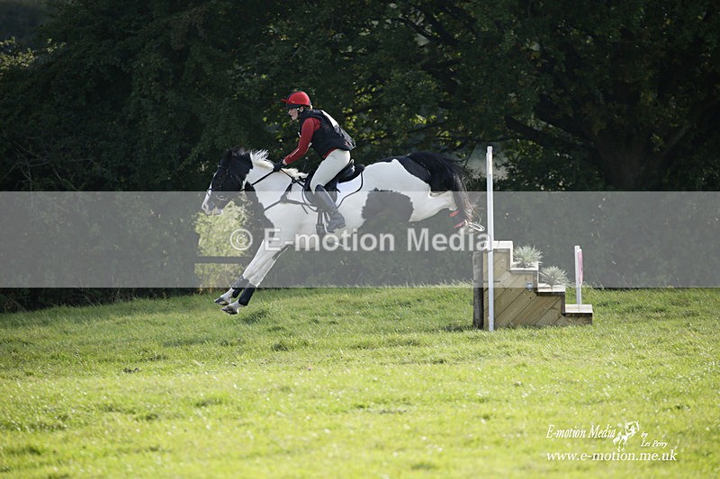  WWHT 171021 3970 - Open (1.00m)  17/10/21