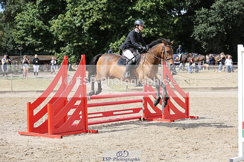 250829A-123555-01688 - Cls 7 British Novice and 90cm