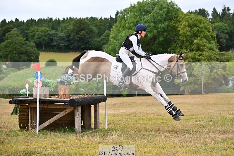 250803A-115452-11022 - L-516-Chloe.Robinson-BRACKENSPA'S.KEEP.A.SECRET